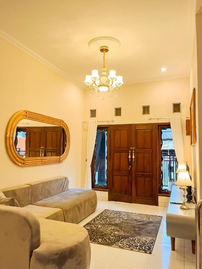 Homestay Kamar Tamu Gedongkiwo 日惹 外观 照片